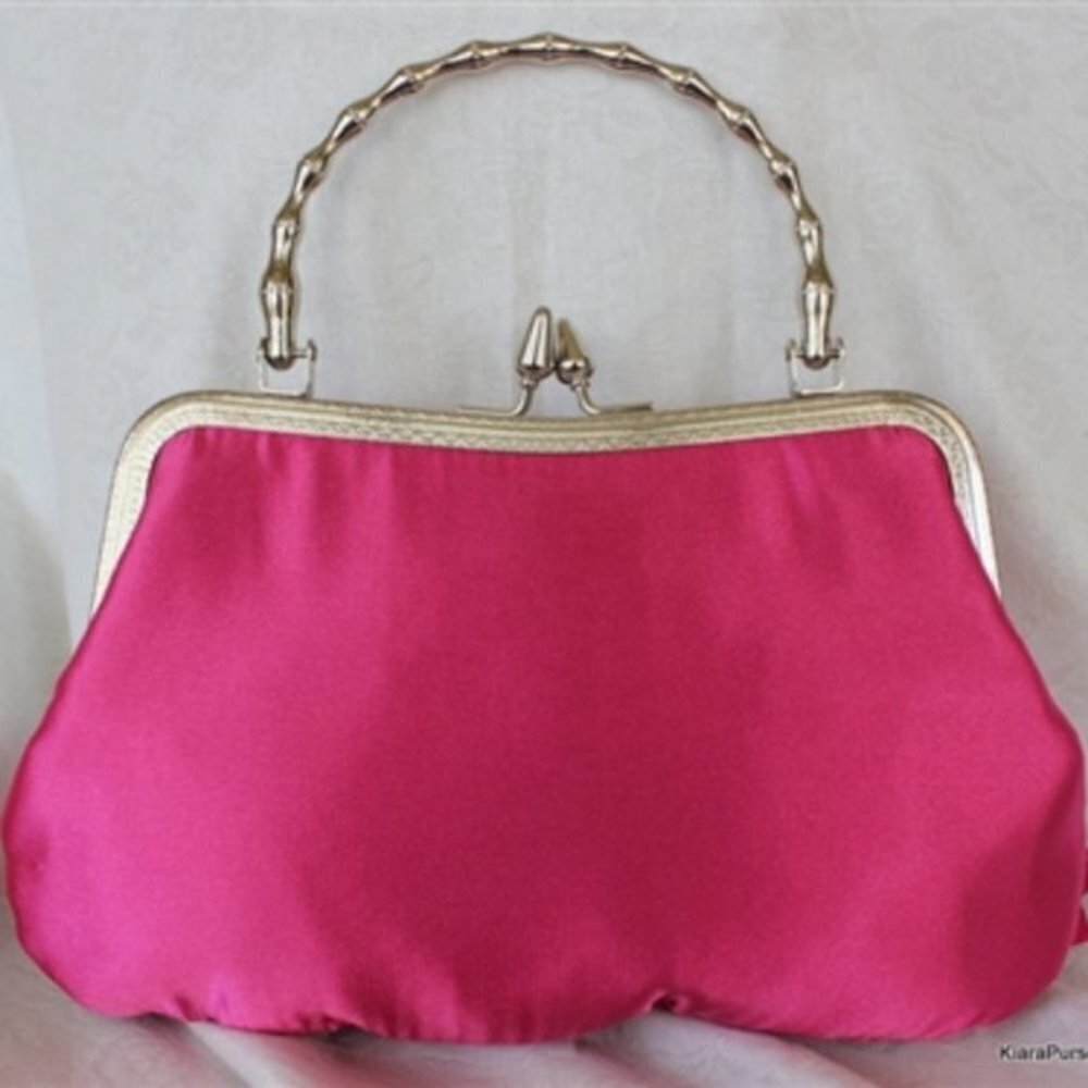 BellaKiara Vintage inspired fuchsia floral purse - Picture 2 of 5
